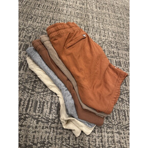 Maamgic Lot Of 5!! Large KnitCozy Knitted Casual Shorts Excellent Condition Zip - Picture 1 of 12